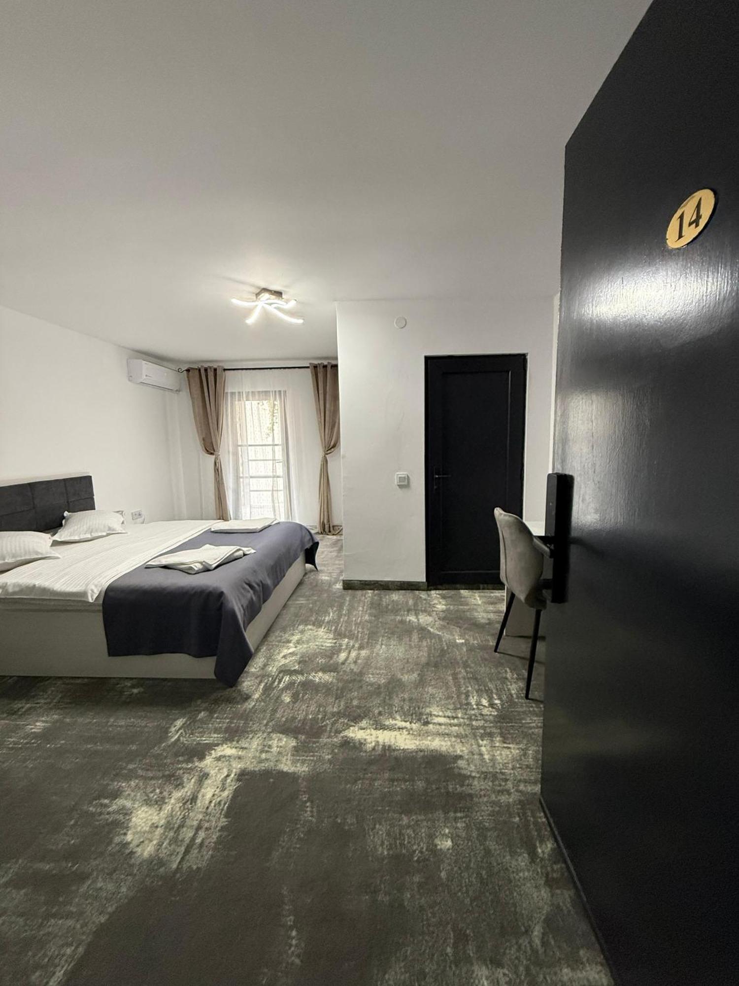 Bam Hotel Vama Veche Luaran gambar